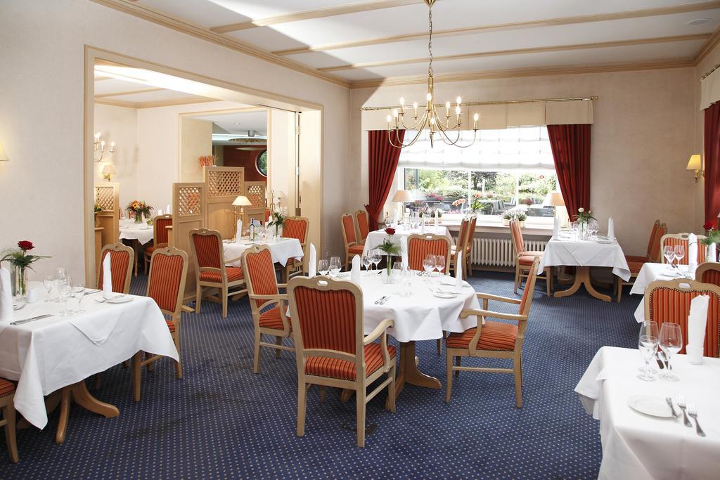 Posthotel Usseln Виллинген Экстерьер фото